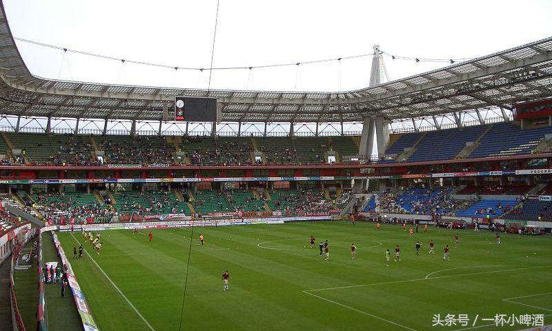 来自“熊”的世界：战斗名族——俄超球场系列