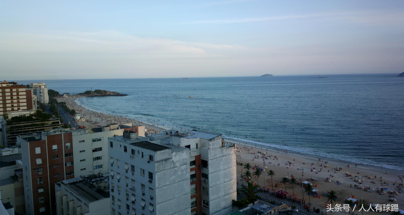 里约热内卢上帝之肩,上帝第七天里约热内卢