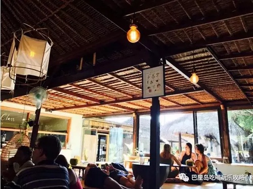 除了烤猪脏鸭餐，巴厘岛哪里还有其它美食？