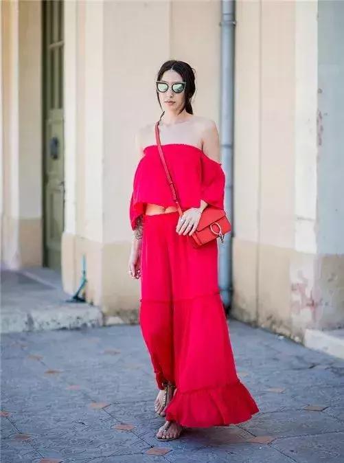 露肉也是一种学问，穿上Ta才是性感与品位的化身