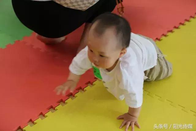 萌翻德阳！爱兒堡德阳市第二届宝宝爬行大赛火热开赛啦！