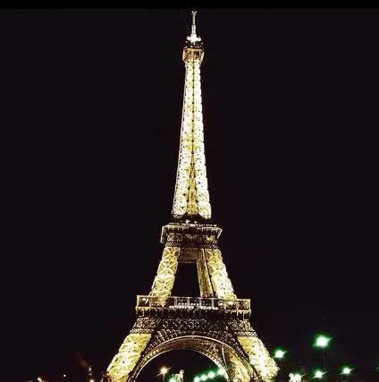 这对夫妇朋友圈消失400天，跨越48国，随后发出的照片惊艳BBC