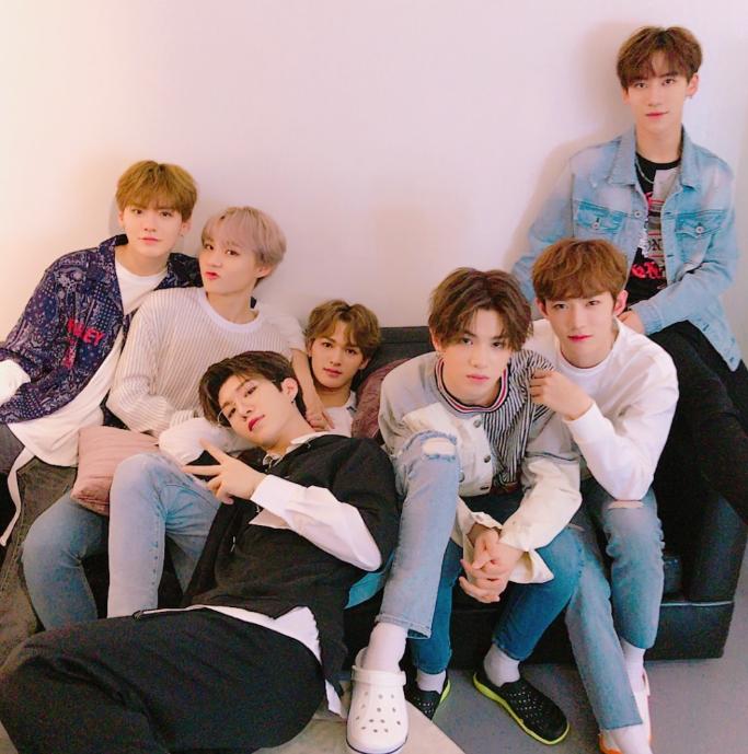 乐华七子朱正廷黄新淳参加的综艺,黄新淳在乐华七子里面搞笑的事件