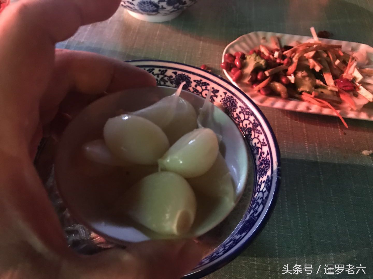 西安羊肉泡馍35元贵不贵,品尝正宗羊肉泡馍