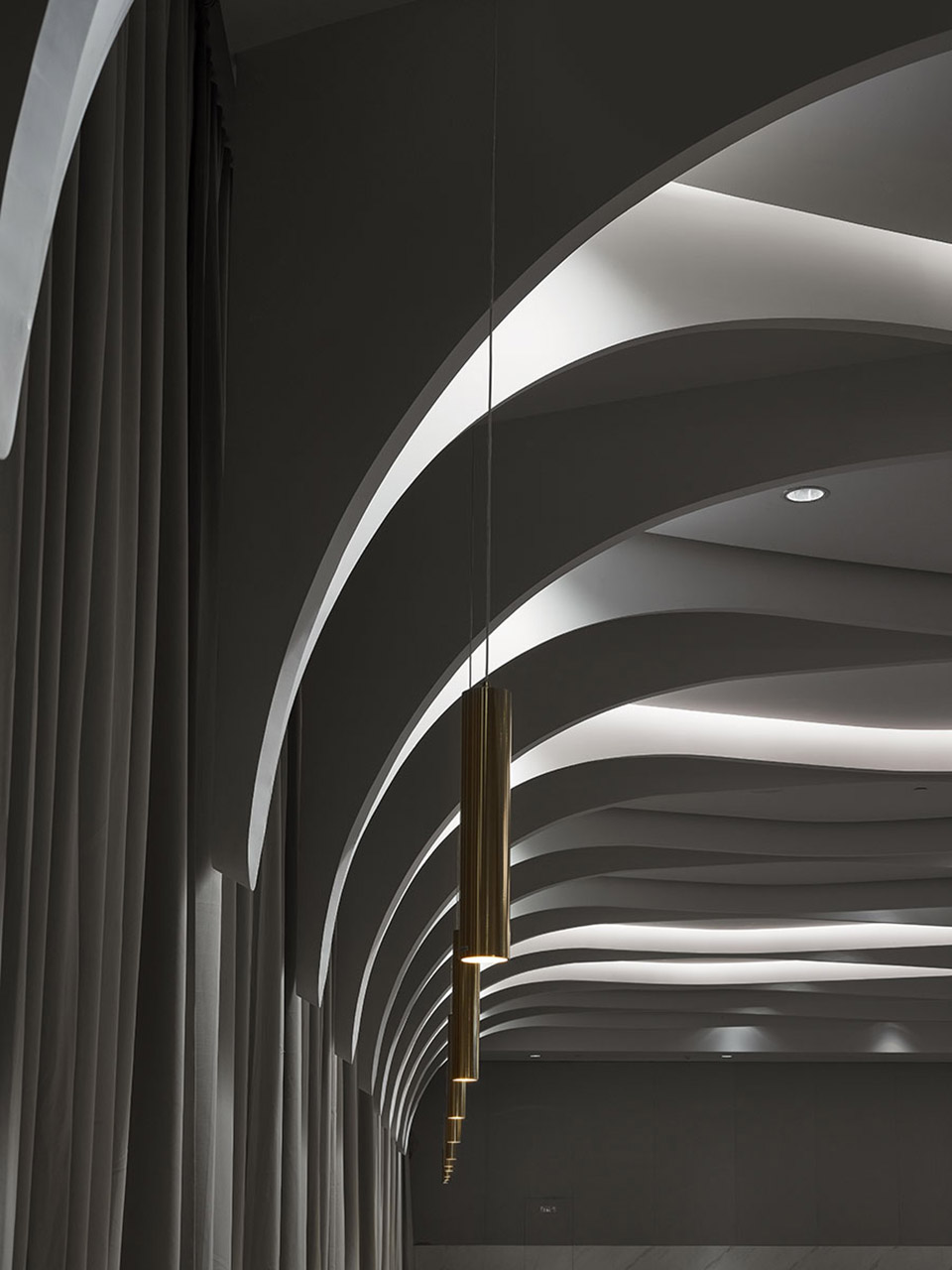 上海闵行宝龙艾美酒店酒吧,上海闵行宝龙艾美酒店简介