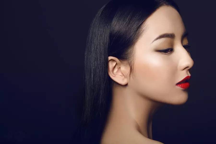 脱妆严重应该怎么化妆,怎样化妆戴口罩不脱妆