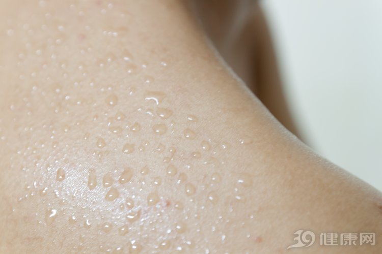 养肾等于养命吃得过咸很伤肾,养肾和伤肾的行为有哪些