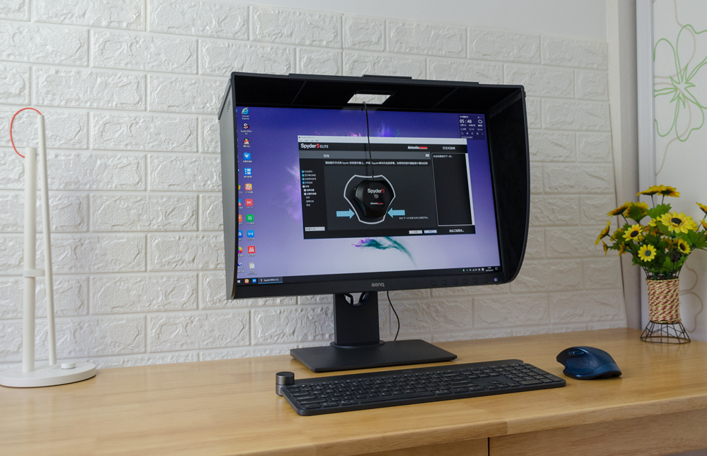 明基sw240显示器怎么设置,明基显示器sw240颜色饱和度过高