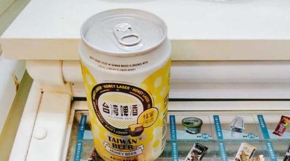 台湾旅游必买食品清单,到台湾旅游必买物品清单