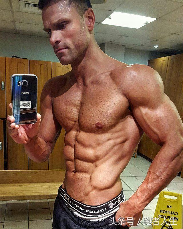 增肌应该吃乳清蛋白还是增肌粉,增肌该吃多还是吃少