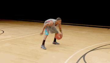 教练我想打篮球寓意,打球必须运球吗