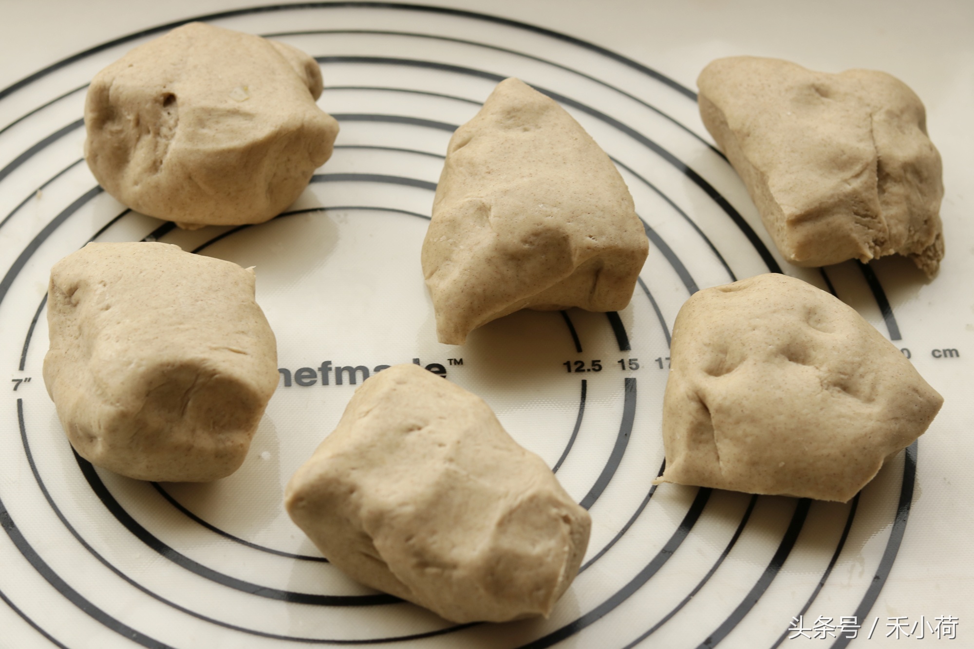 什么粗粮做馒头好吃又有营养,什么粗粮馒头耐饿又好吃