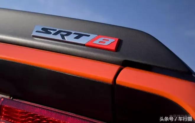 道奇挑战者新款旧款对比,道奇挑战者怀旧款有什么亮点