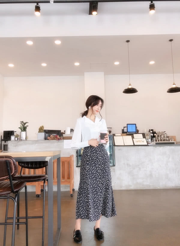 雪纺半身裙穿搭夏季,黑色雪纺半身裙穿搭夏季