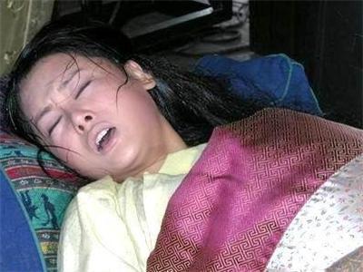 女性生孩子要出多少血,生孩子流多少血算大出血