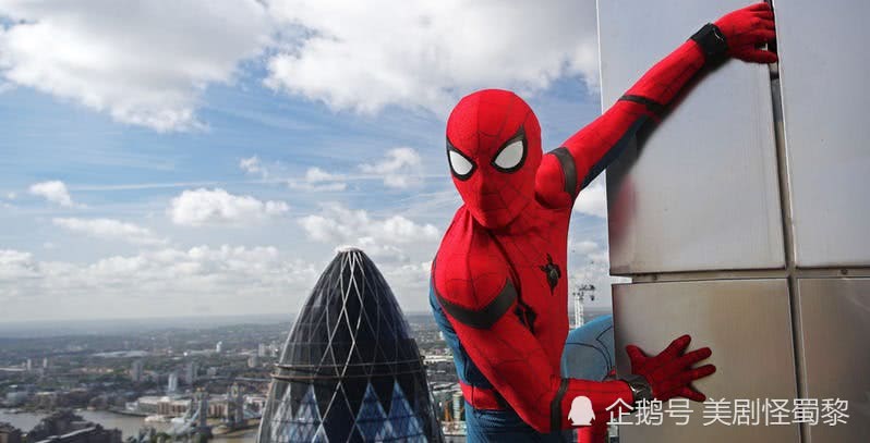 迈克尔基顿再演蝙蝠侠是哪部电影,迈克尔基顿演秃鹫