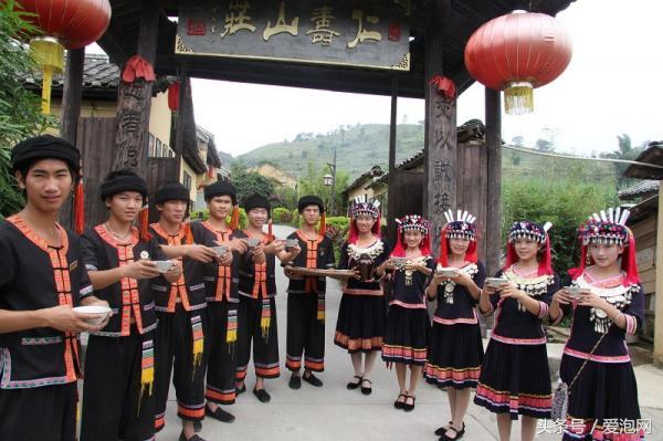 中国秘境巴马长寿之路,来到了传说中的世界巴马长寿乡