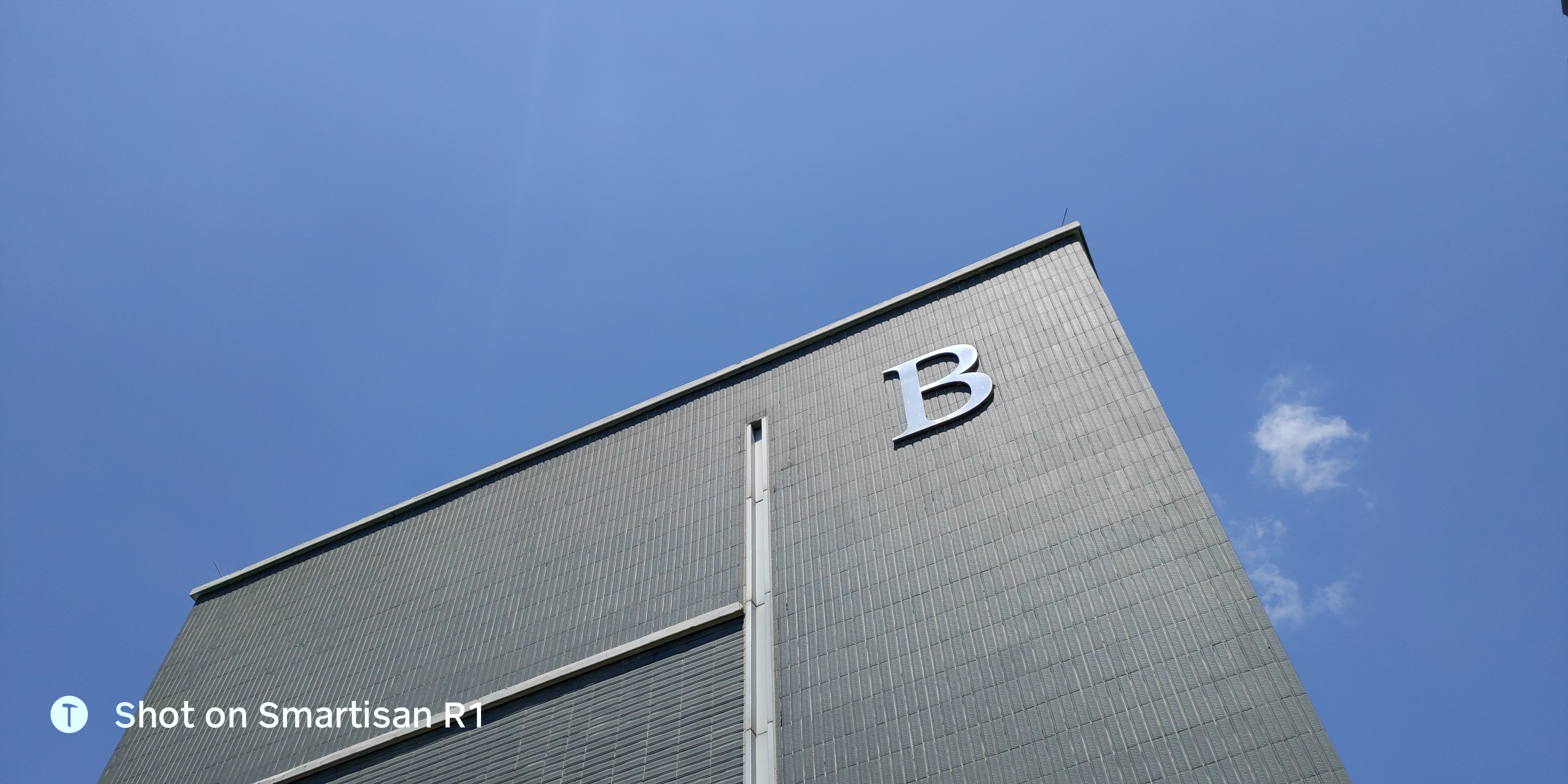 瓦力评测坚果r1,坚果r1pro3评测视频