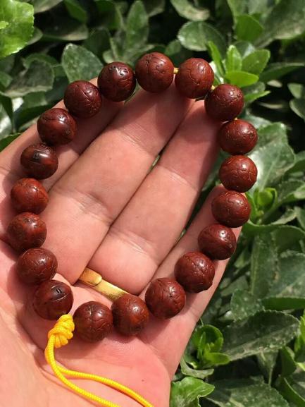 凤眼菩提手串评价分析,凤眼菩提三个点