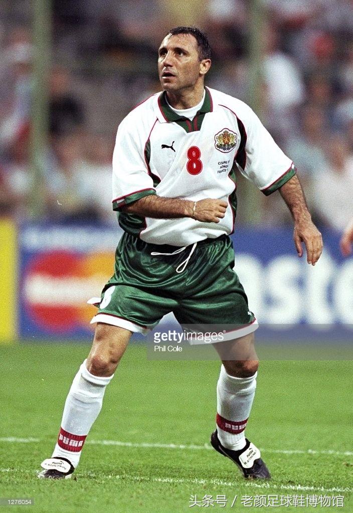 02年世界杯足球鞋回顾,世界杯最火前十的足球鞋