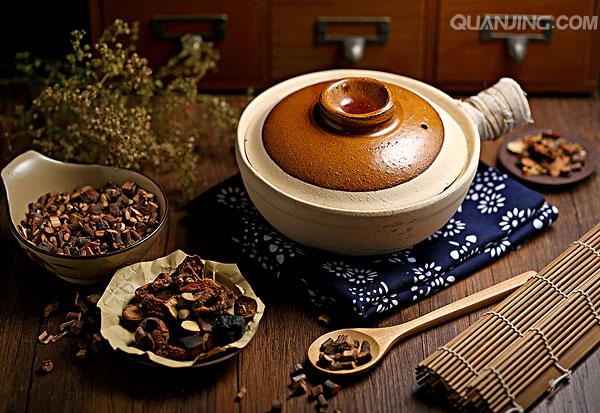 黄斑病变引起眩光怎么治疗,老人眼黄斑病变的治疗方法