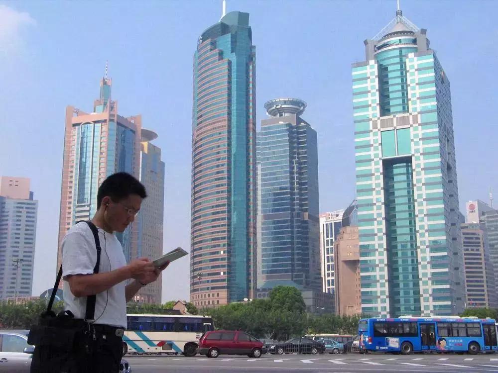 把旅馆挂网上需要什么 (把旅馆搬到山上的人)