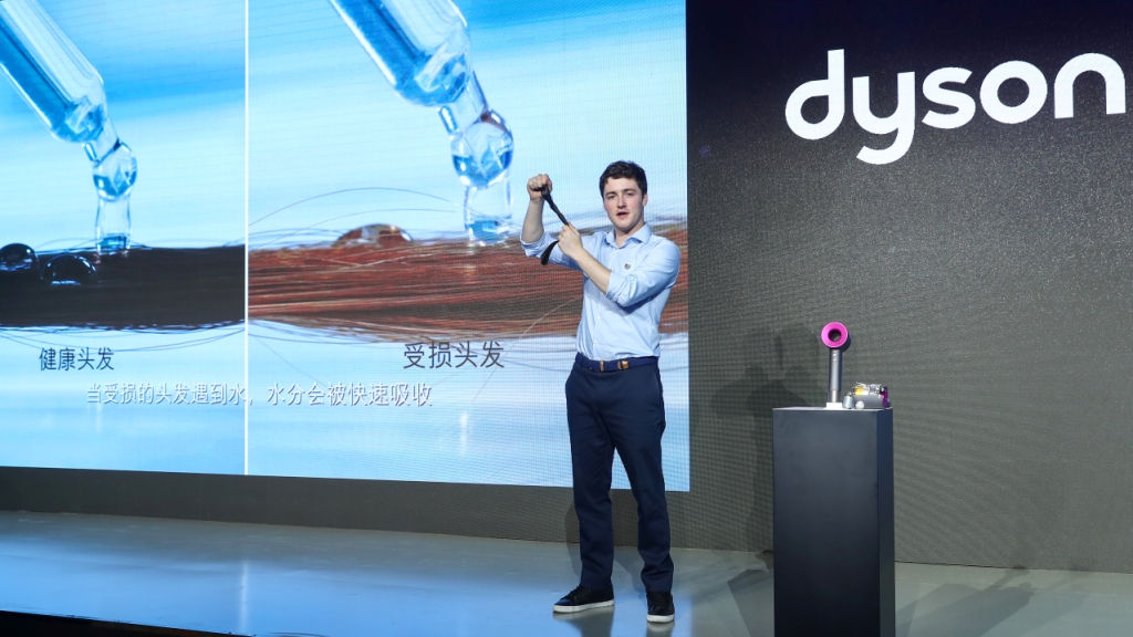 吹风机自然干,戴森吹风机真的可以不伤头发吗