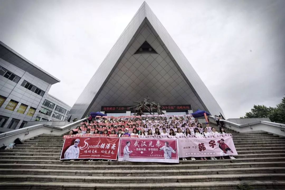 这就是街舞100进49韩宇battle,这就是街舞4抢位赛韩宇