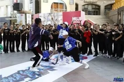 这就是街舞100进49韩宇battle,这就是街舞4抢位赛韩宇