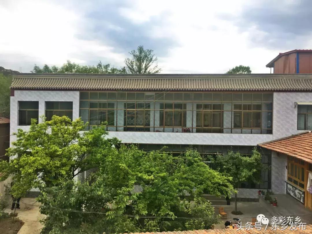 临夏东乡：一家三代*产党共**员的为民情怀