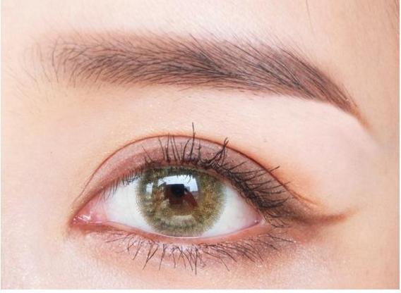 使用BB霜的简单化妆顺序,bb霜化妆的正确步骤图