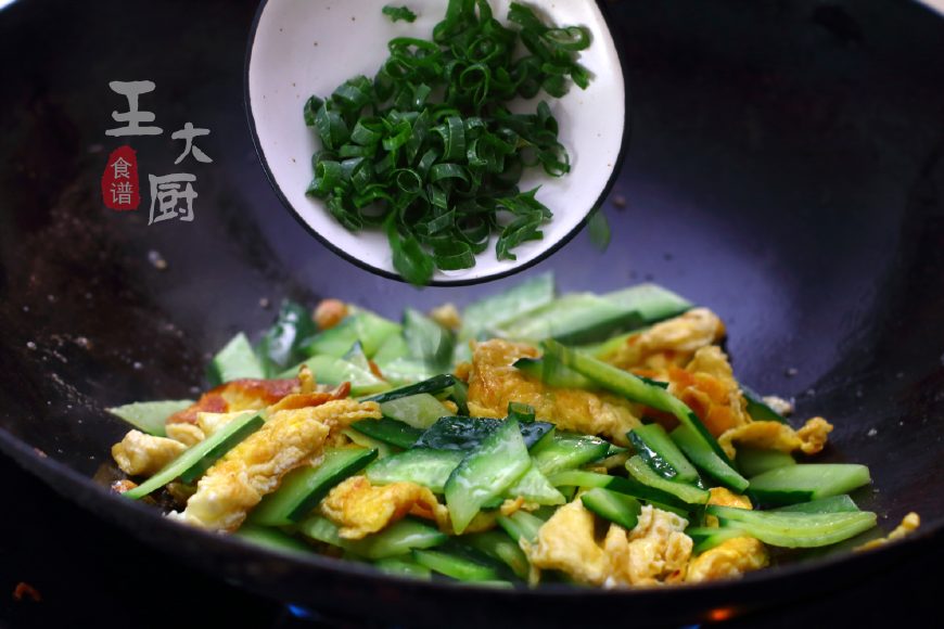 黄瓜炒鸡蛋最常见的家常做法,黄瓜炒鸡蛋最简单的做法