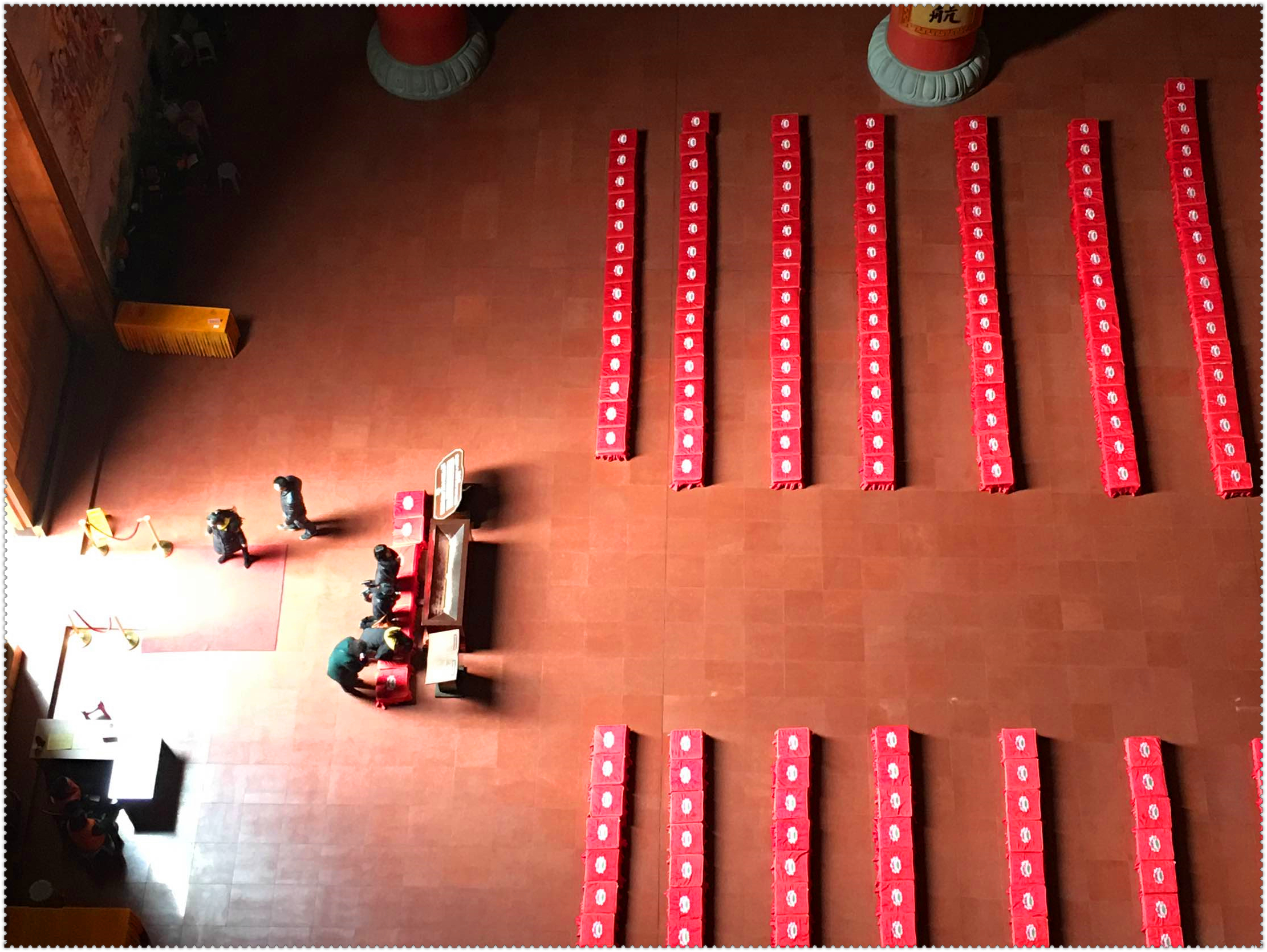 上海东林寺最高玉观音,上海东林寺五佛冠介绍