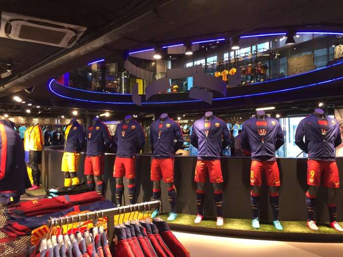 为什么巴萨主场不是诺坎普,感受一下巴萨主场诺坎普的魅力