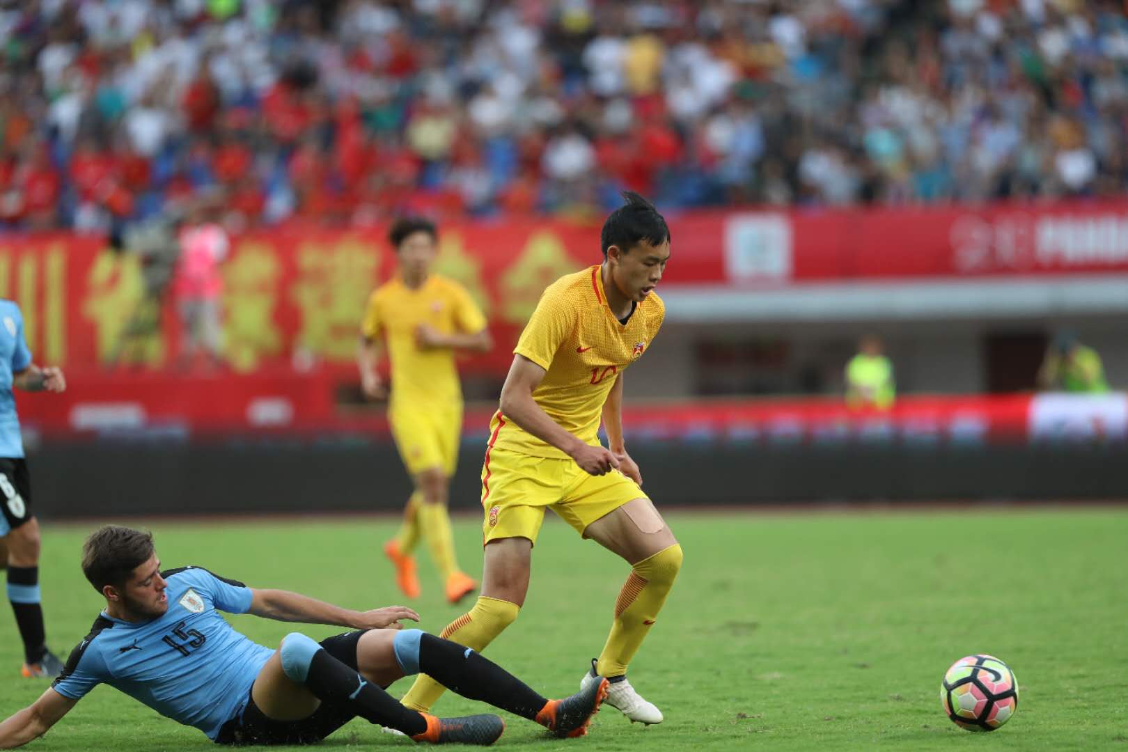 u19国青男足亚洲杯展望,男足u19最新赛程