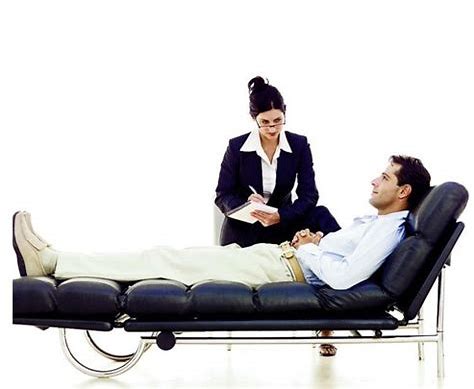 咽干口燥口苦是什么原因吃啥药,咽干口干口苦喉咙有异物感