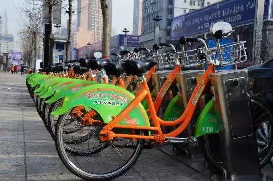 镇江跟青岛哪个城市比较好,镇江市在哪个城市