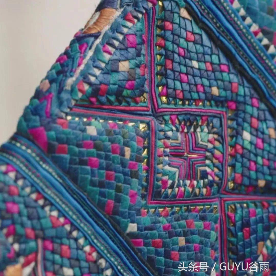 中国十大超模时尚秀 (时尚秀40位超模齐聚一堂靓丽迷人)