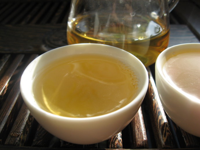 冰岛普洱茶特点,冰岛龙珠普洱茶