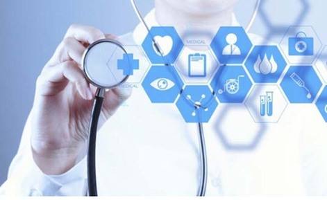 医疗机构的人员一直拖欠我们的赔偿,应该怎么做?