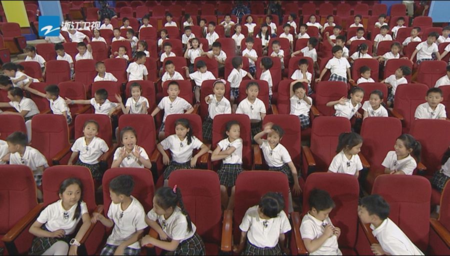 世界足球先生面对西班牙国门,世界足球先生菲戈