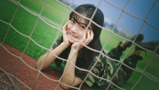 大学校园找女朋友学姐好还是学妹？985学长含泪哭诉