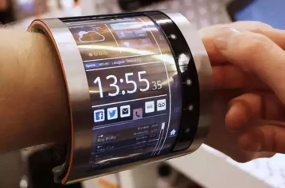 「中天智领智能交互系统」华为、京东方同时宣布！折叠屏手机来了