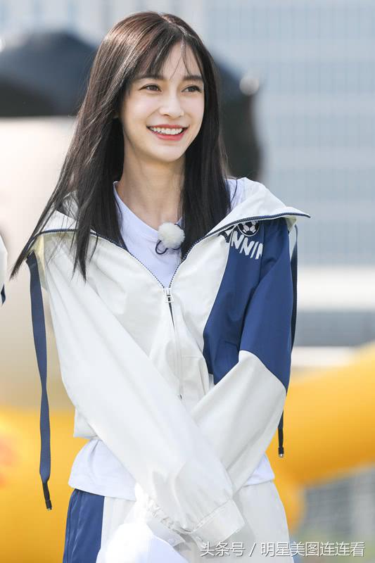 奔跑吧第八期baby变公主完整版,baby奔跑吧造型双马尾