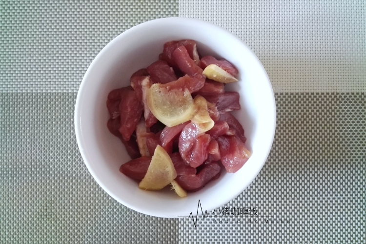 欢度六一儿童节，做一个萌萌的卡通饭团吧，孩子喜欢，做法简单