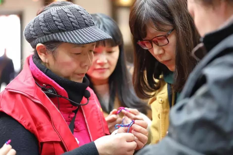 端午节社区开展手工做香囊活动,端午节制作香囊活动回顾