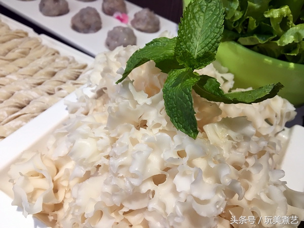 高贵不贵，不用2张毛爷爷就能吃到姿造海鲜，行动起来