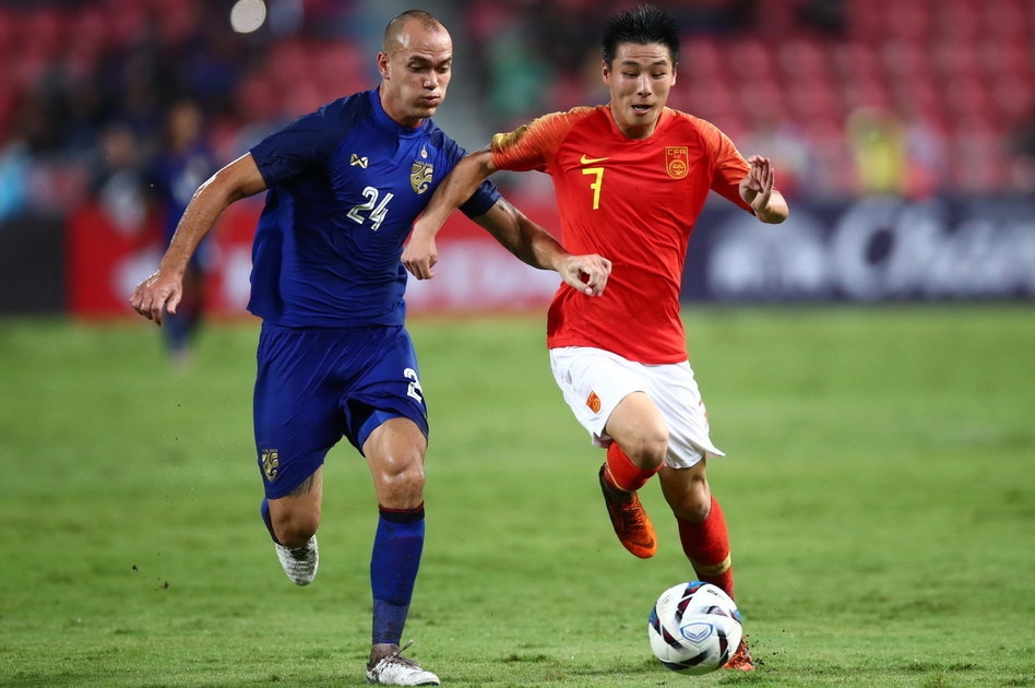 中国惨败泰国足球阵容,中国足球对泰国足球是哪天