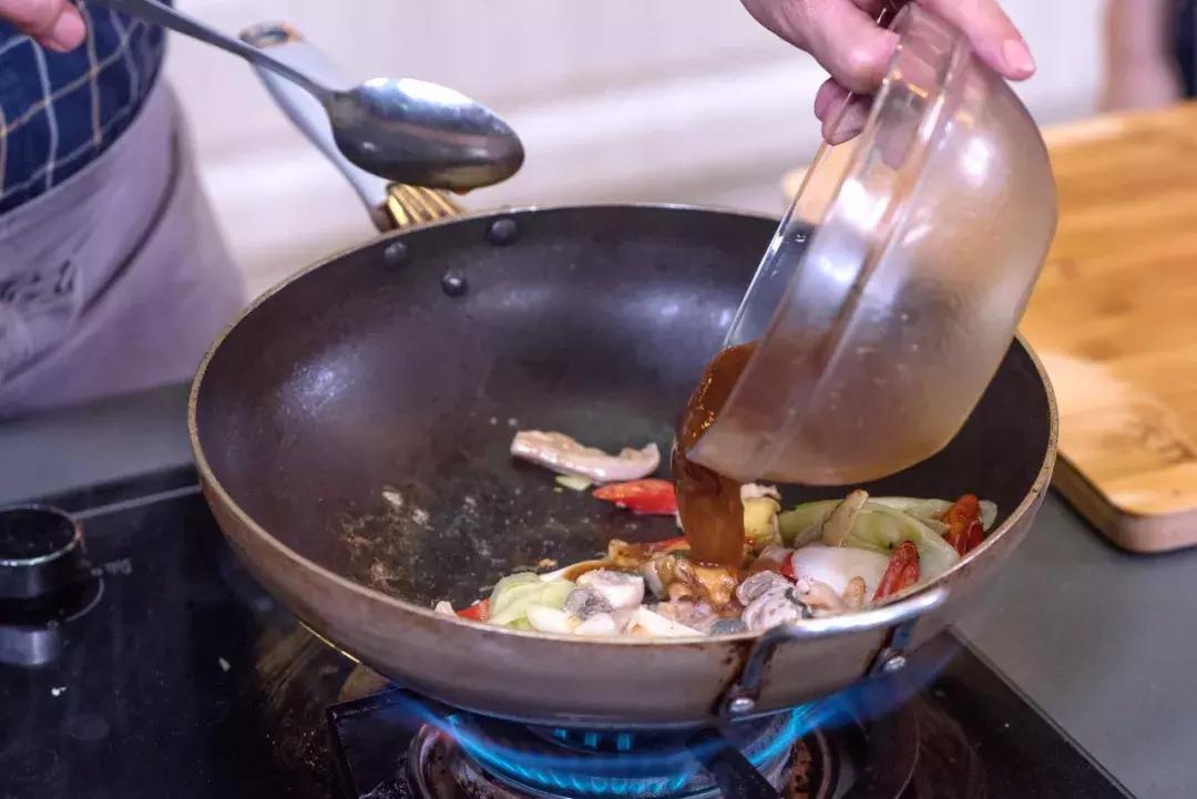 大象拔蚌最好吃的做法,象拔蚌干蚌湿蚌哪个好吃