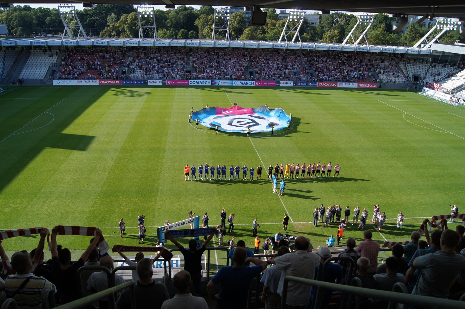 波兰球场华沙,欧洲哪些国家足球厉害